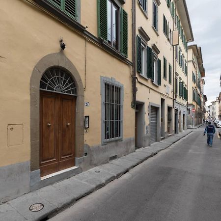 F4 - Santa Croce One Bedroom Flat 2 To 4 Guests Florence Buitenkant foto